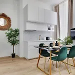Apartment In The Heart Of The 9Th Arrondissement