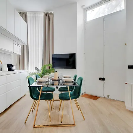 In The Heart Of The 9th Arrondissement Appartamento