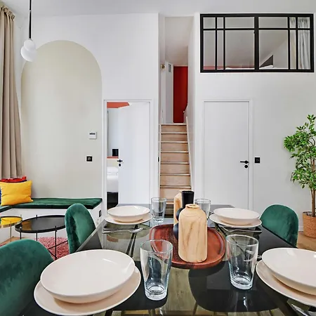 In The Heart Of The 9th Arrondissement Parigi