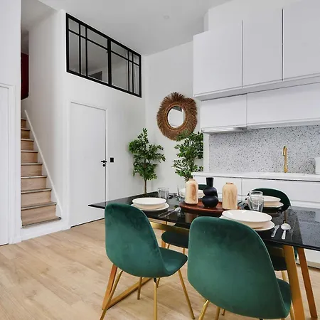 Appartamento In The Heart Of The 9th Arrondissement Parigi